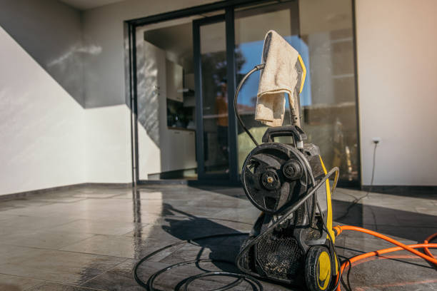Best Graffiti Removal  in Clearlake Oaks, CA